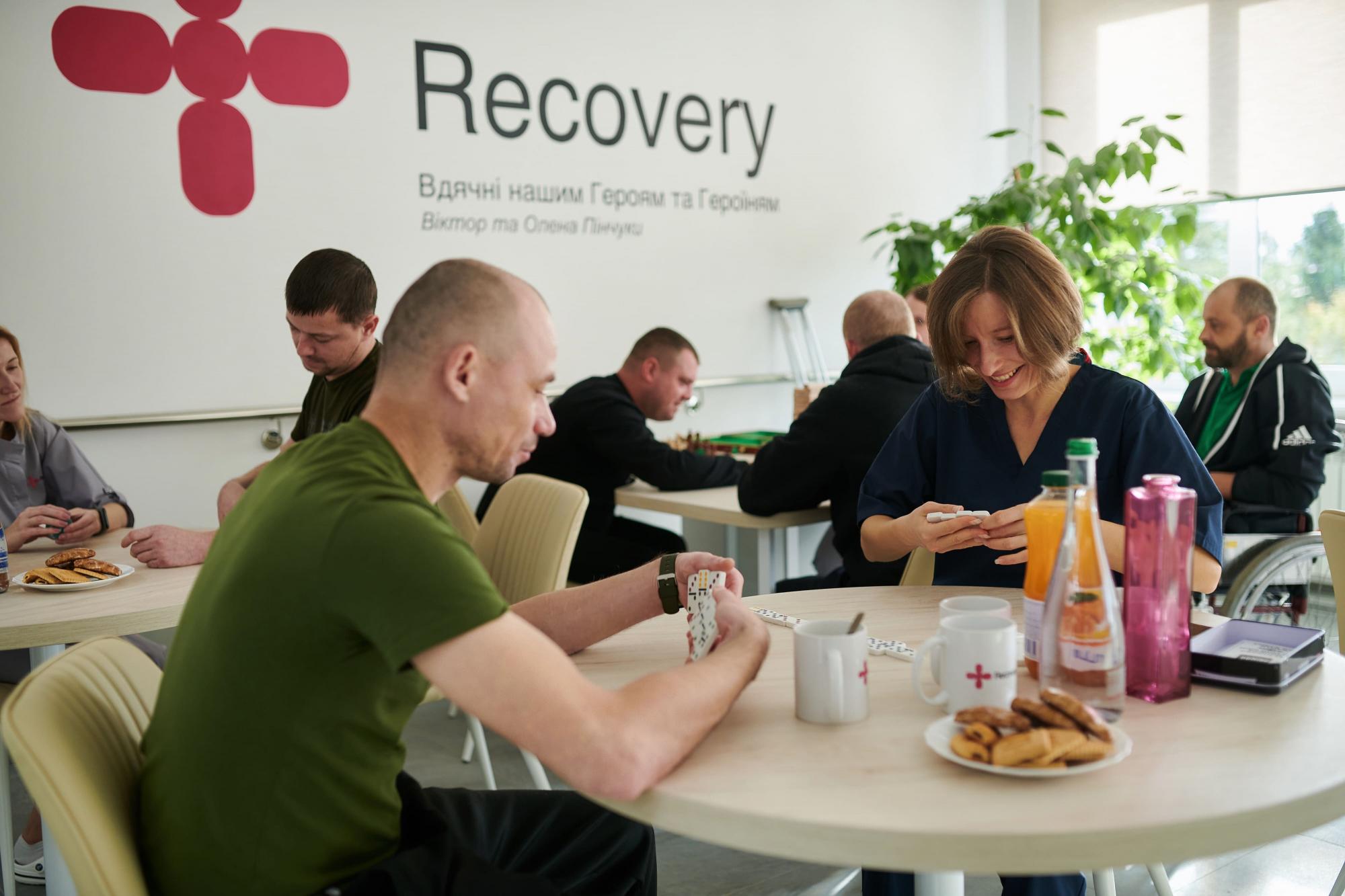 По мировым стандартам. Открылся новый современный центр реабилитации военных: первые фото